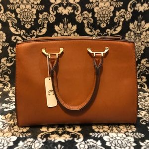 *NEW* & FINAL SALE - CHARMING CHARLIE bag